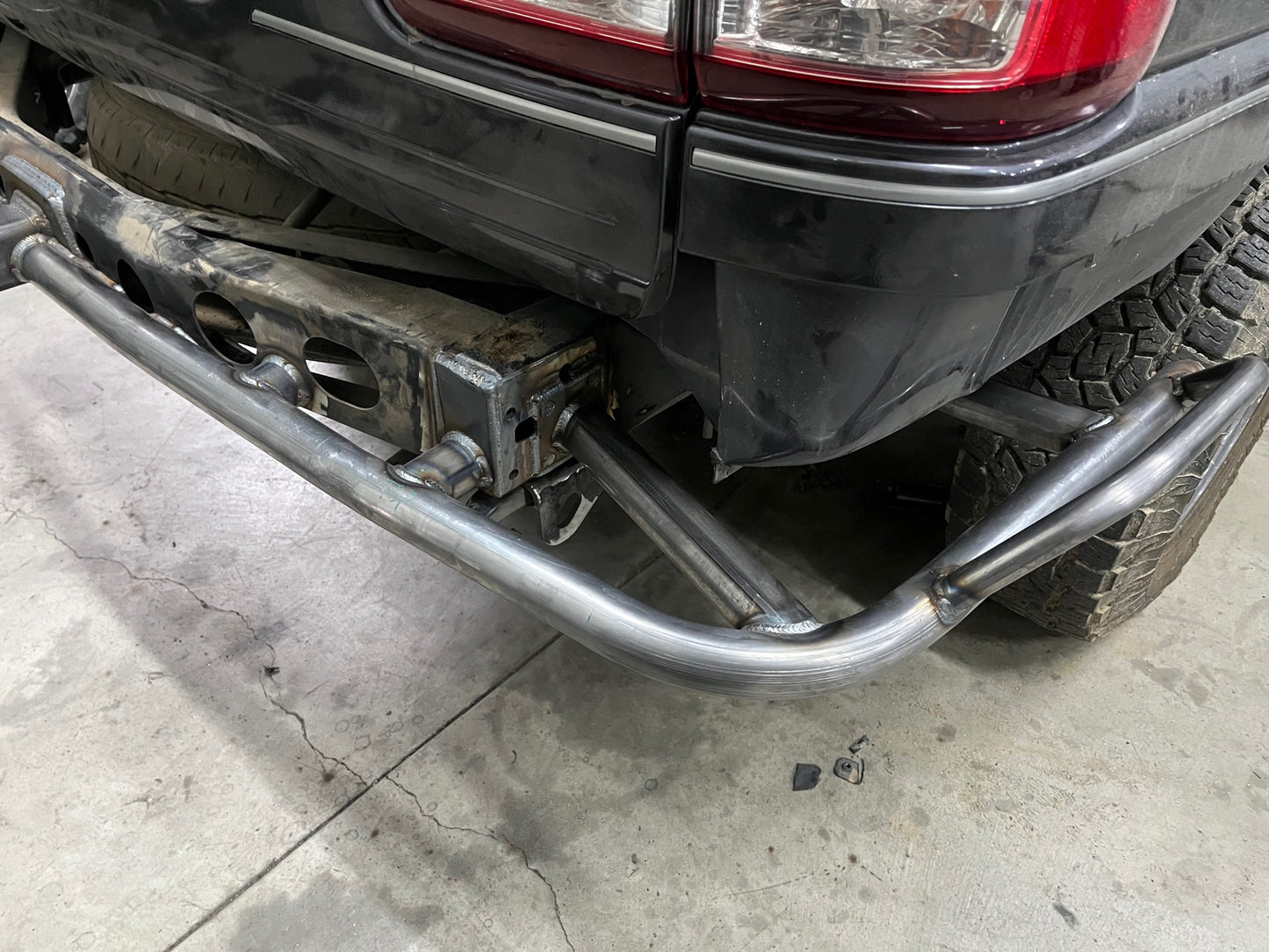 LX470/LC100 Bash bar kit