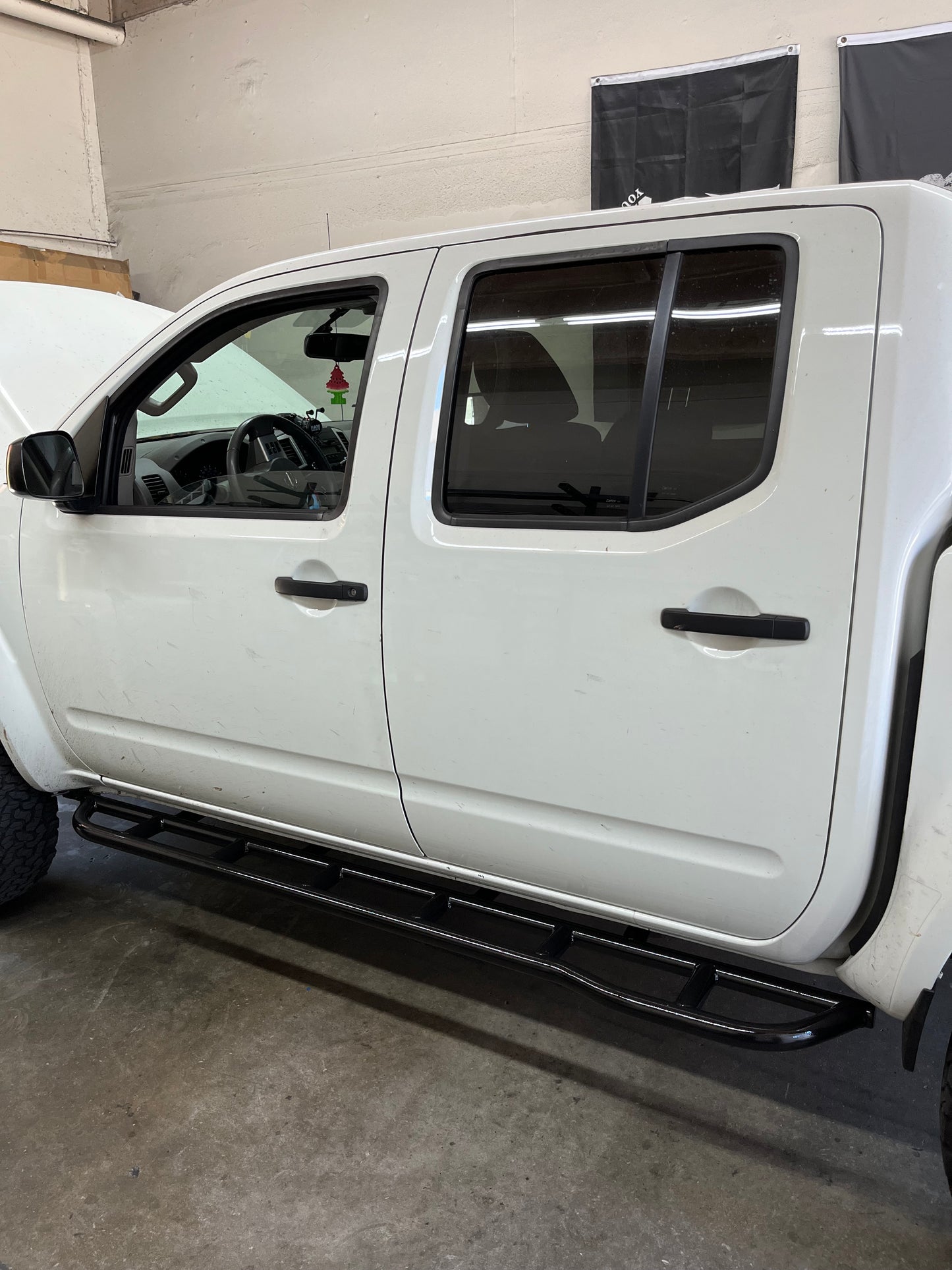 Nissan Frontier 4 door crew cab weld on rock slider kit